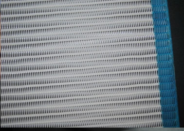 Porcellana Cinghia della maglia del poliestere della tela di fabbricazione della carta con lo schermo a spirale dell'essiccatore per asciugarsi fornitore